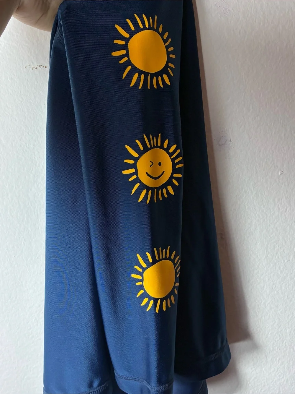 Tea Collection Blue Sunshine Long Sleeve Rash Guard Swim Top Size 7 Sun